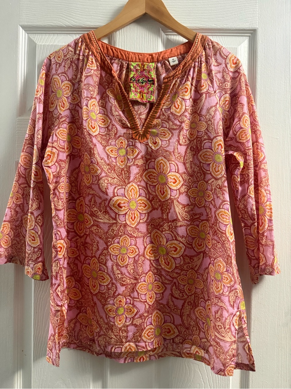 Robert Graham Pink Floral Boho Tunic Blouse Size Medium